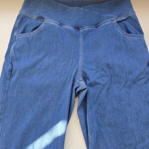 HALARA Women's Denim Blue Jeggings